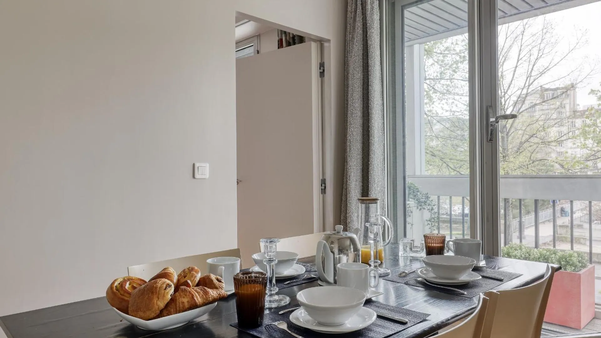 Luminous & Modern Flat With Balcony Paris-bastille *